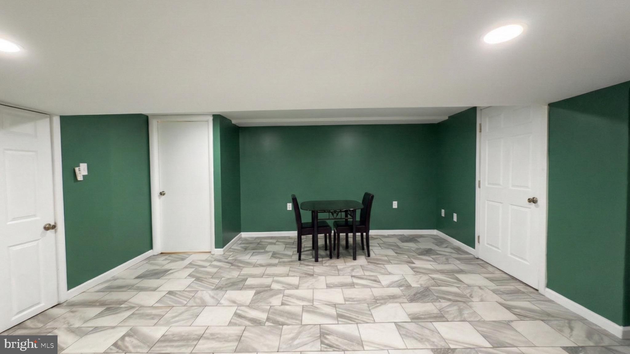 FAYFIELD - Residential