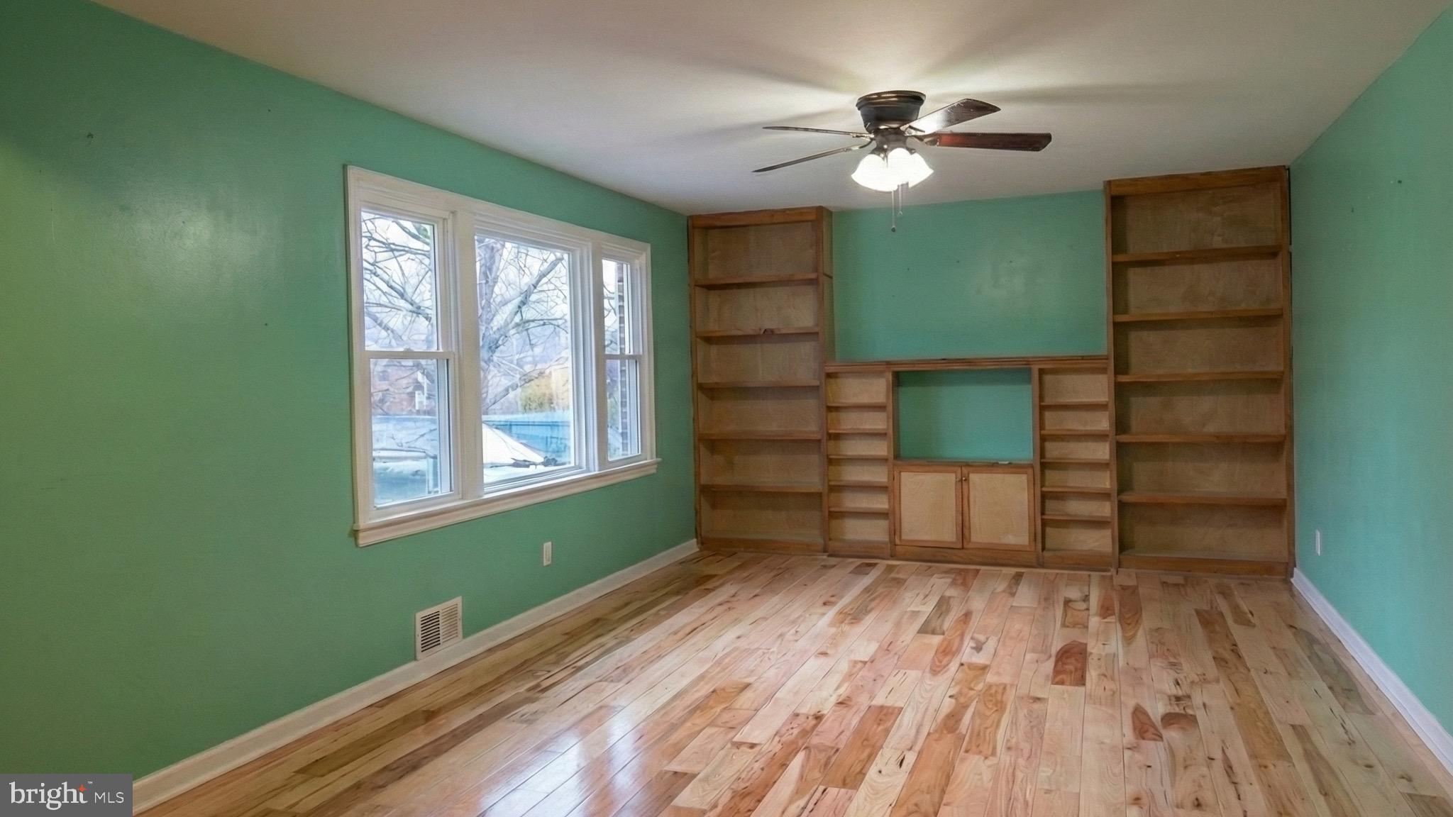 FAYFIELD - Residential