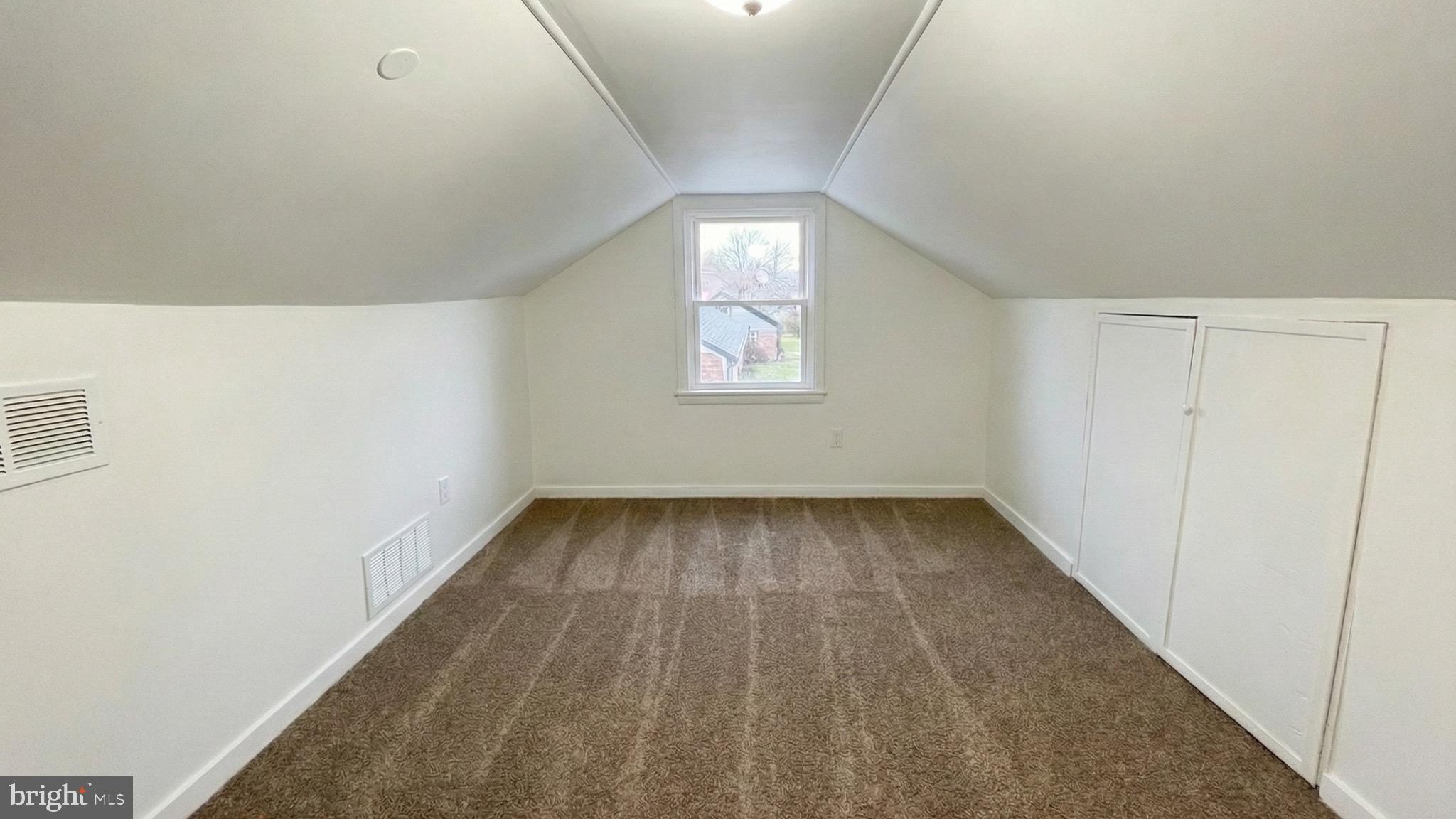 FAYFIELD - Residential