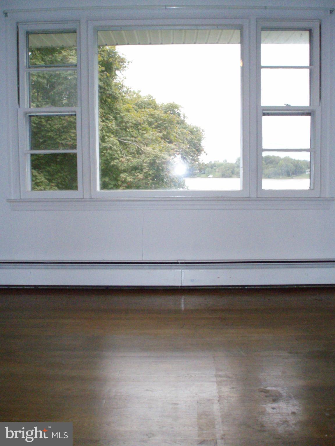 DOWNTOWN LEONARDTOWN - Residential Lease