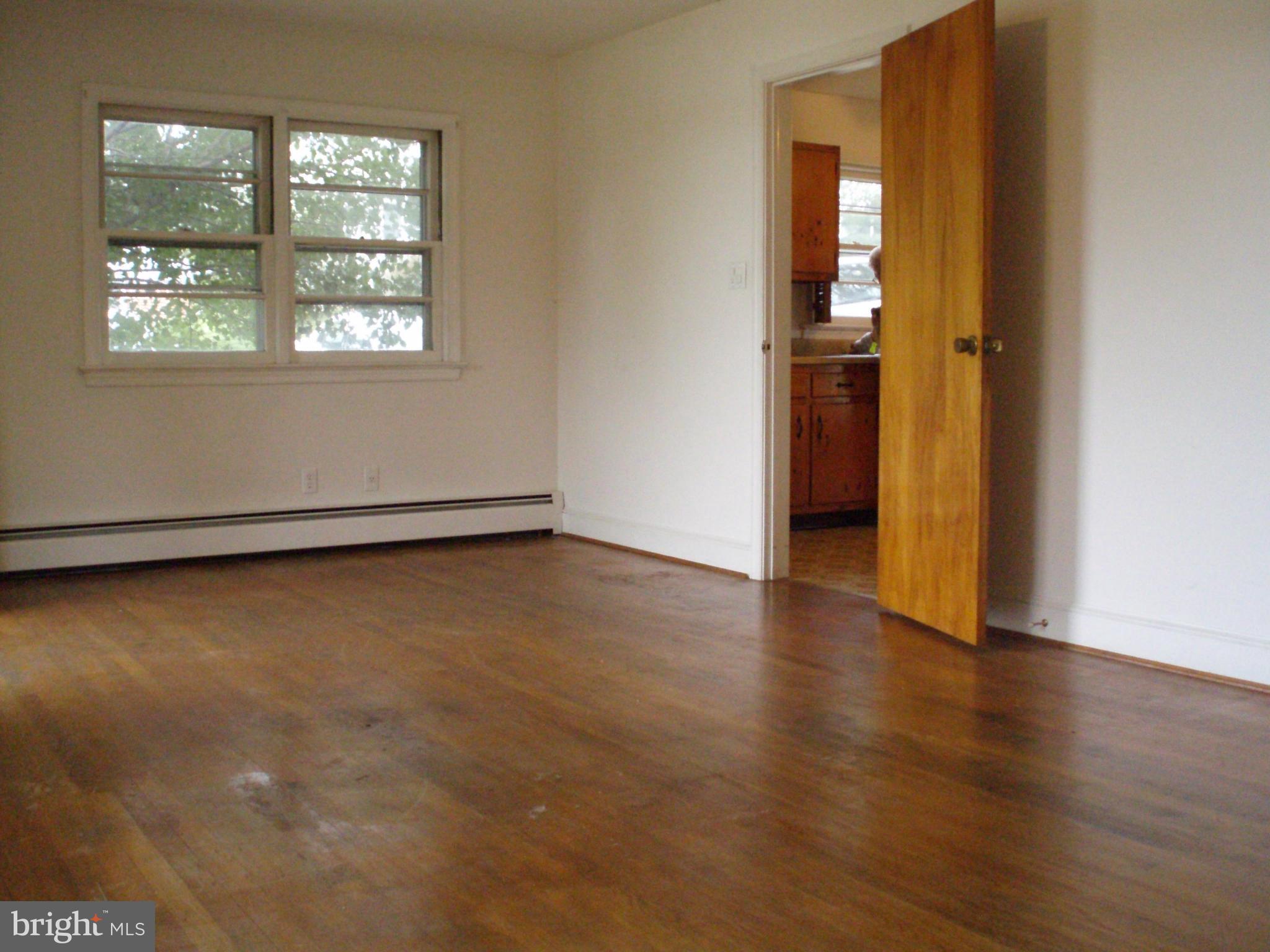 DOWNTOWN LEONARDTOWN - Residential Lease