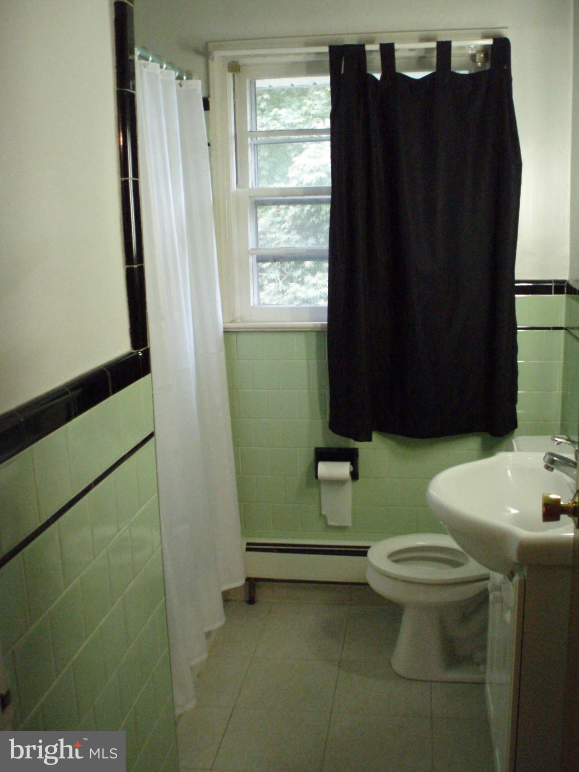 DOWNTOWN LEONARDTOWN - Residential Lease