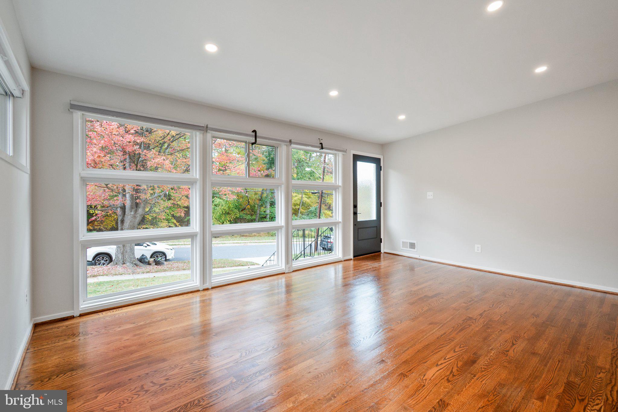 TWINBROOK FOREST - Residential