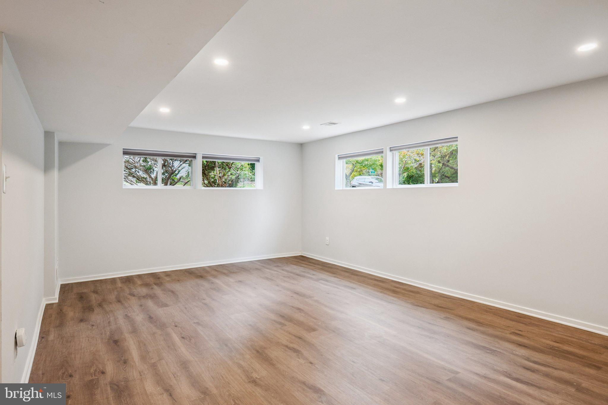 TWINBROOK FOREST - Residential