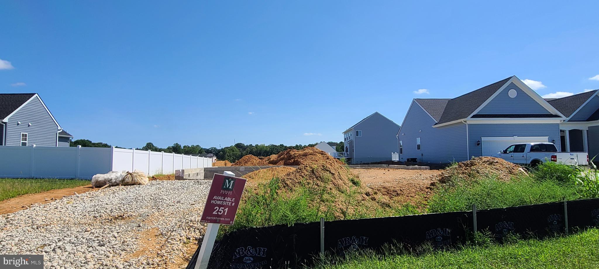 CLARK'S REST - Residential