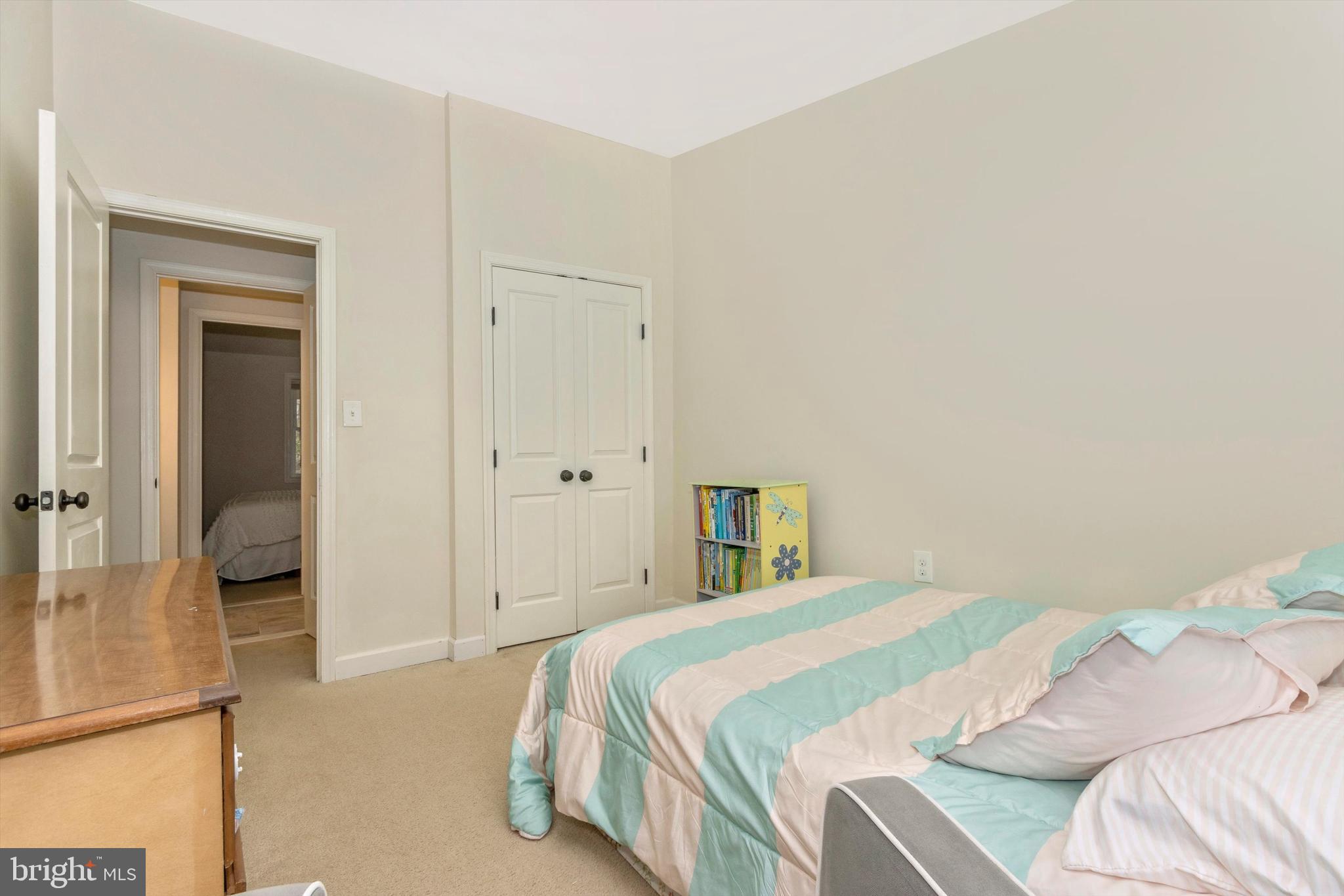 VILLAGE OF HARPERS CHOICE - Residential