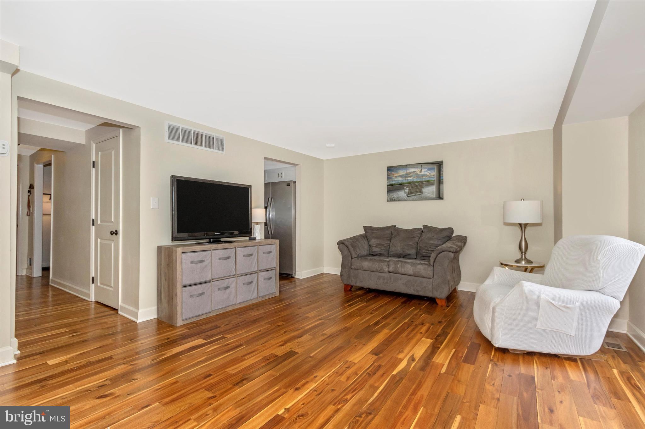 VILLAGE OF HARPERS CHOICE - Residential