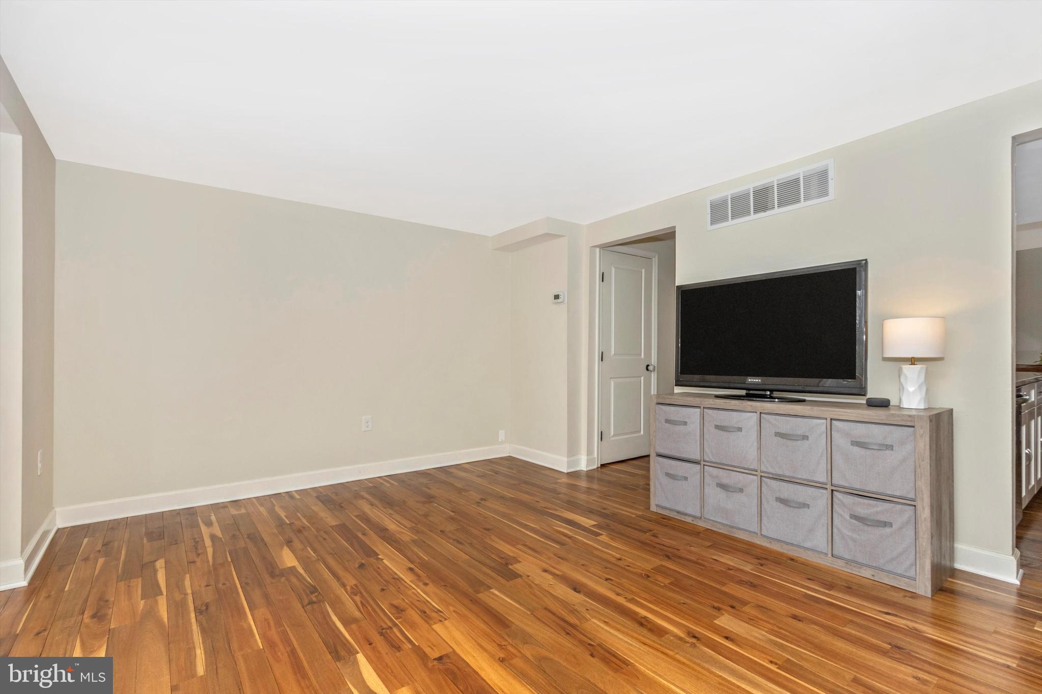 VILLAGE OF HARPERS CHOICE - Residential