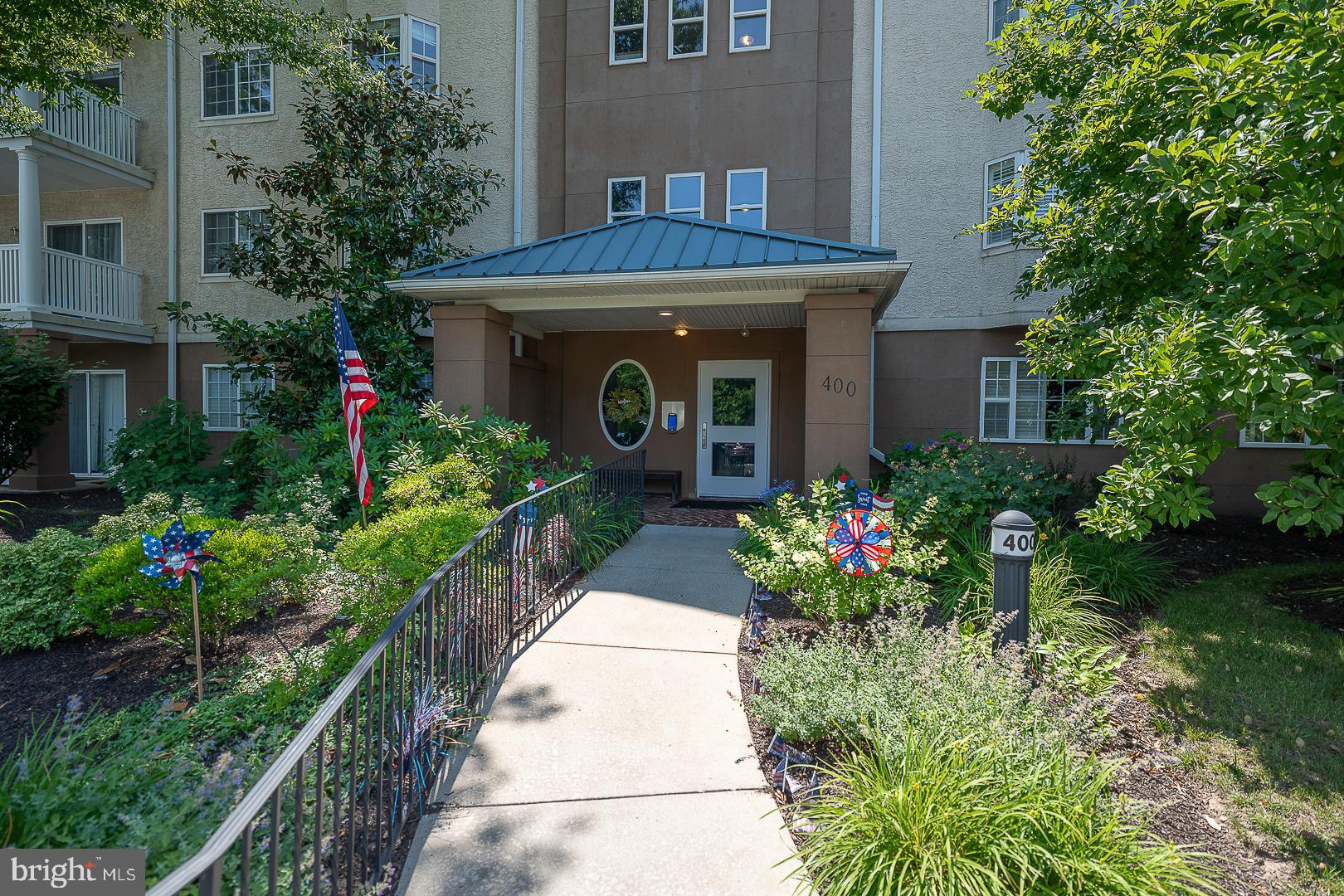 420 PAOLI POINTE DRIVE 420-M