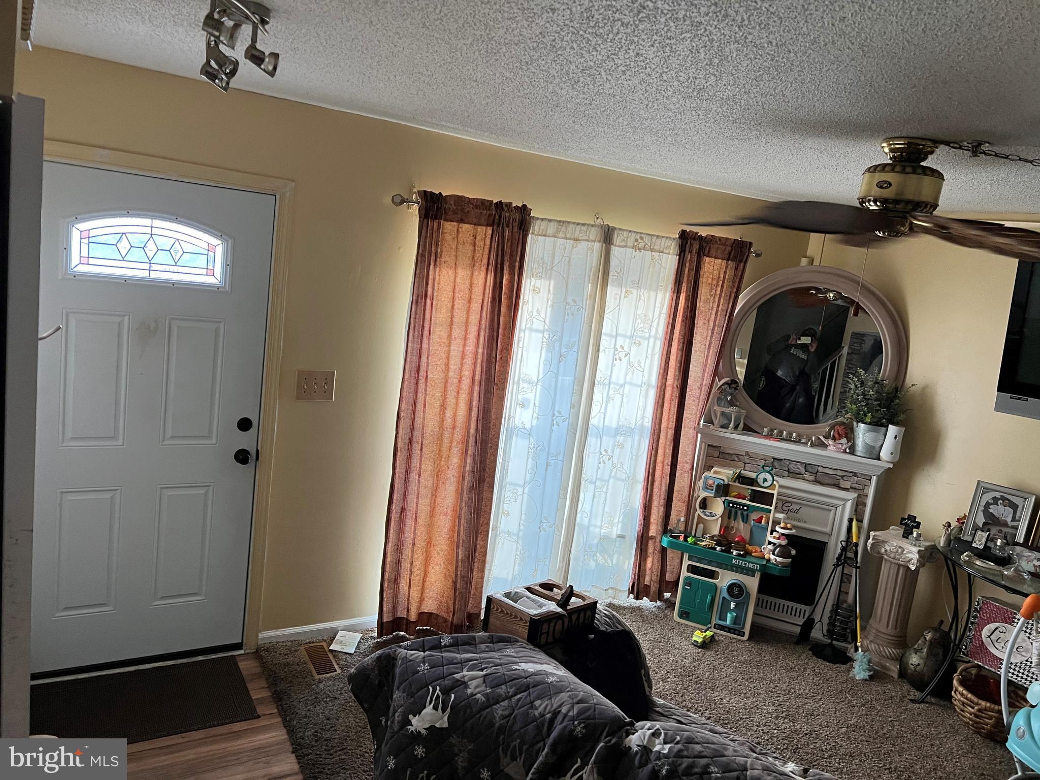 PUTNAM GREEN - Residential