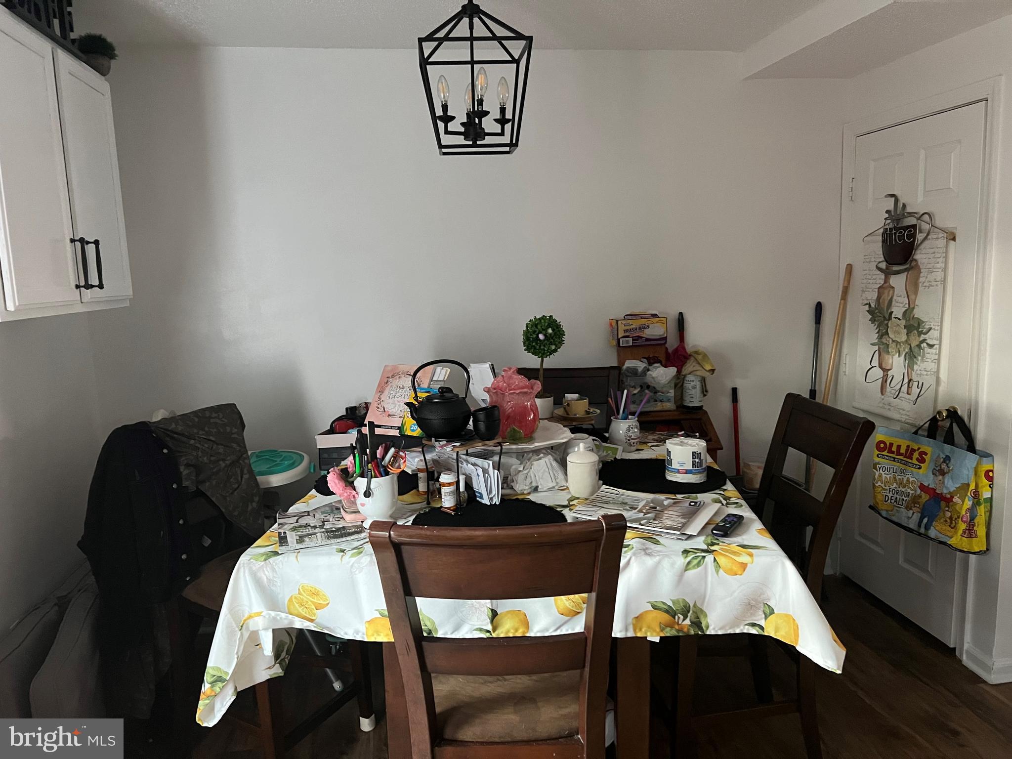 PUTNAM GREEN - Residential