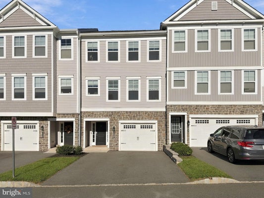 108 HARLAND AVE, ROYERSFORD, PA 19468 - Image 97db432afdfffe661dda09e04ceba2fa/3909773639