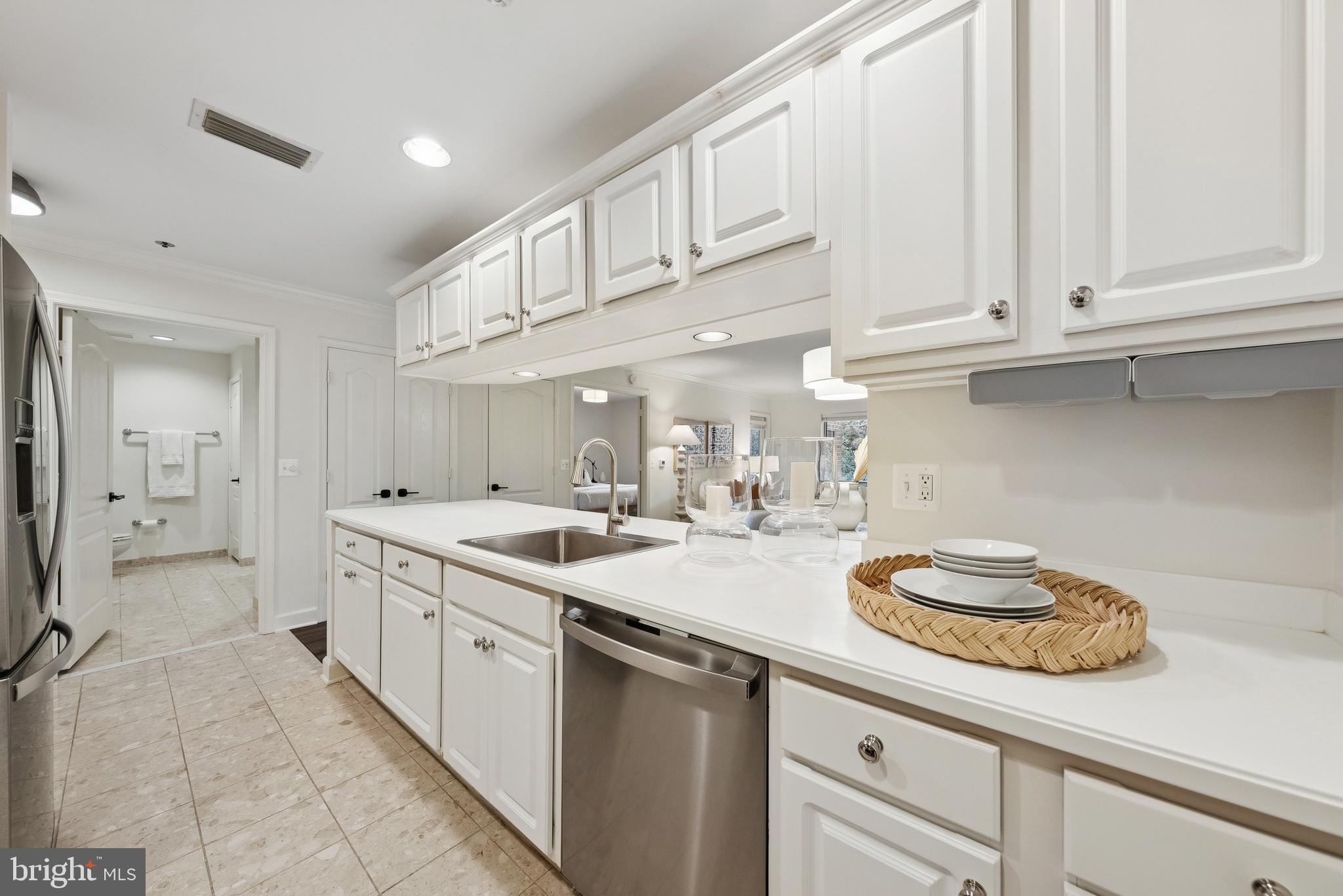 BALLSTON PARK - Residential