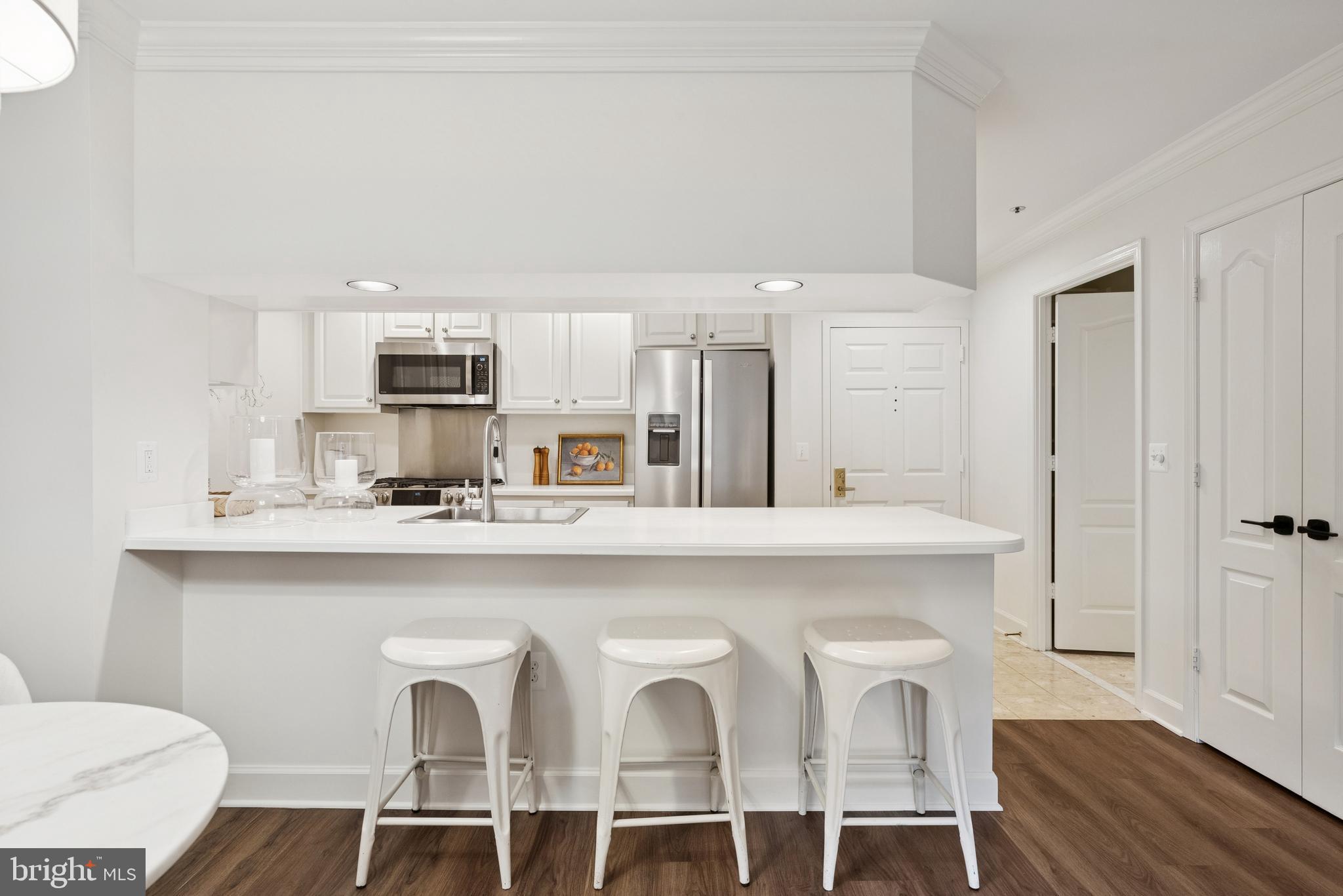 BALLSTON PARK - Residential