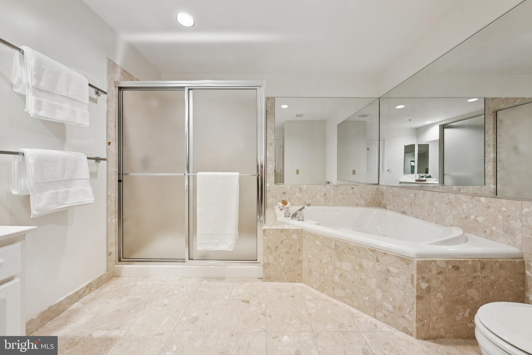 BALLSTON PARK - Residential