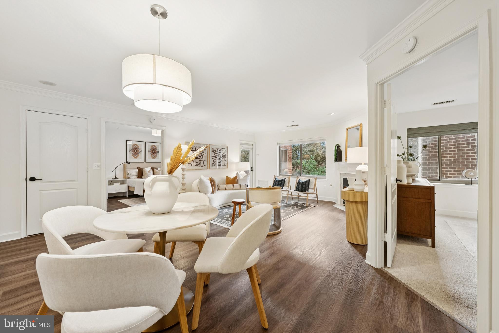 BALLSTON PARK - Residential