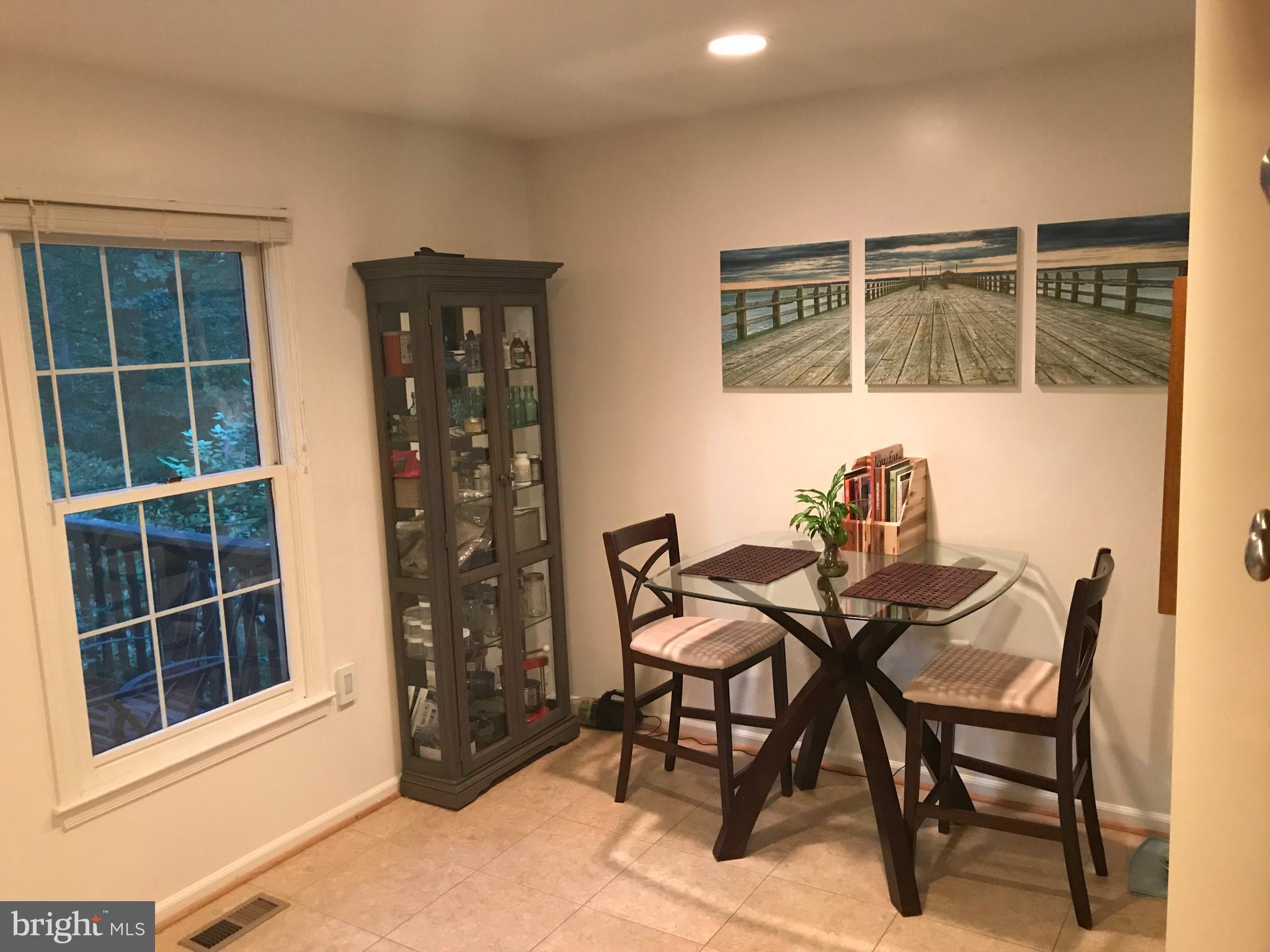 GROSVENOR PARK TOWNHOME CONDOMINIUMS - Residential Lease