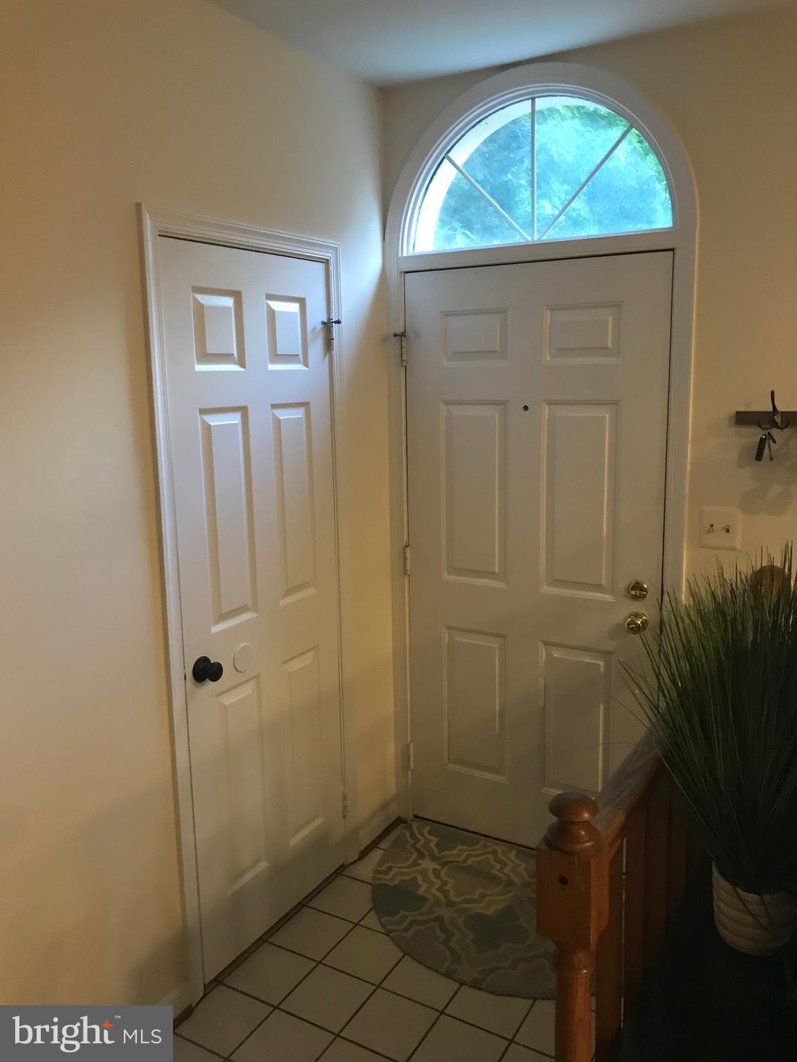 GROSVENOR PARK TOWNHOME CONDOMINIUMS - Residential Lease