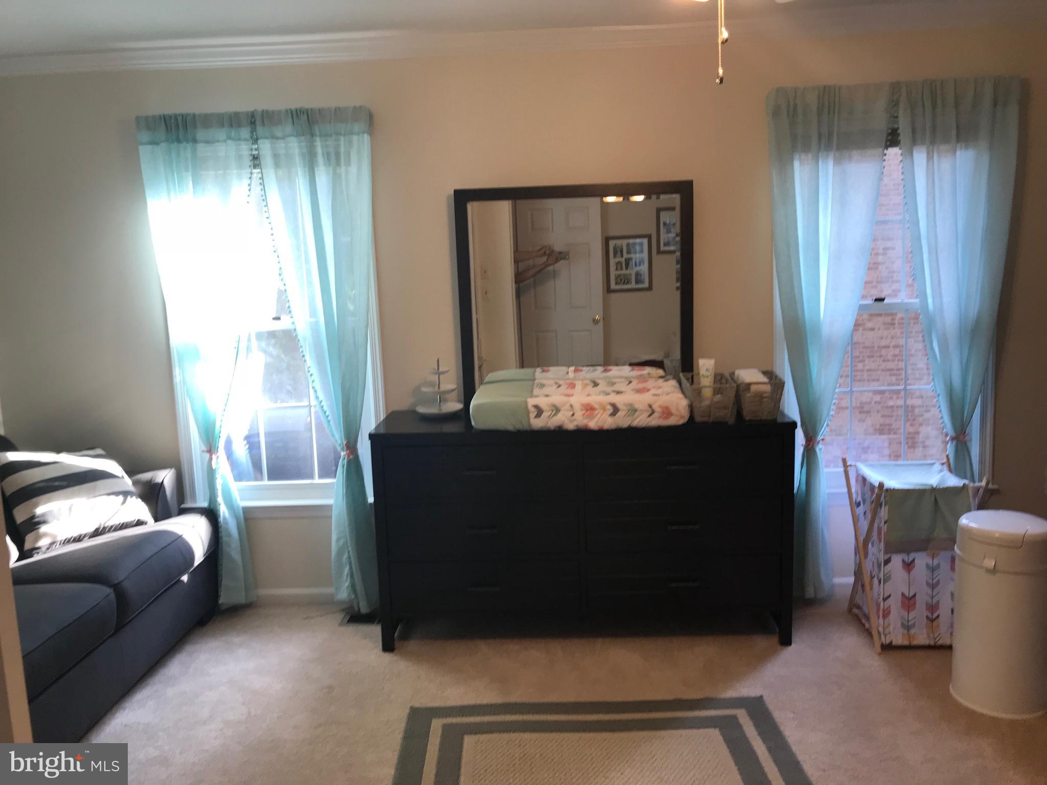 GROSVENOR PARK TOWNHOME CONDOMINIUMS - Residential Lease