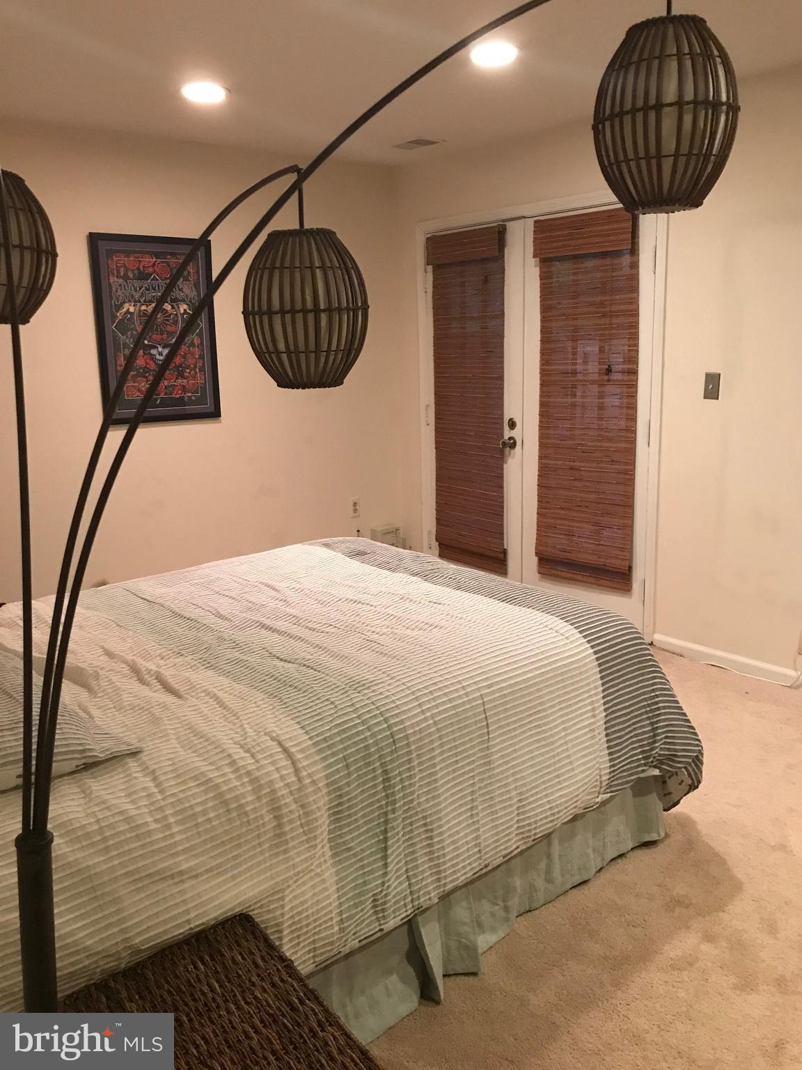 GROSVENOR PARK TOWNHOME CONDOMINIUMS - Residential Lease