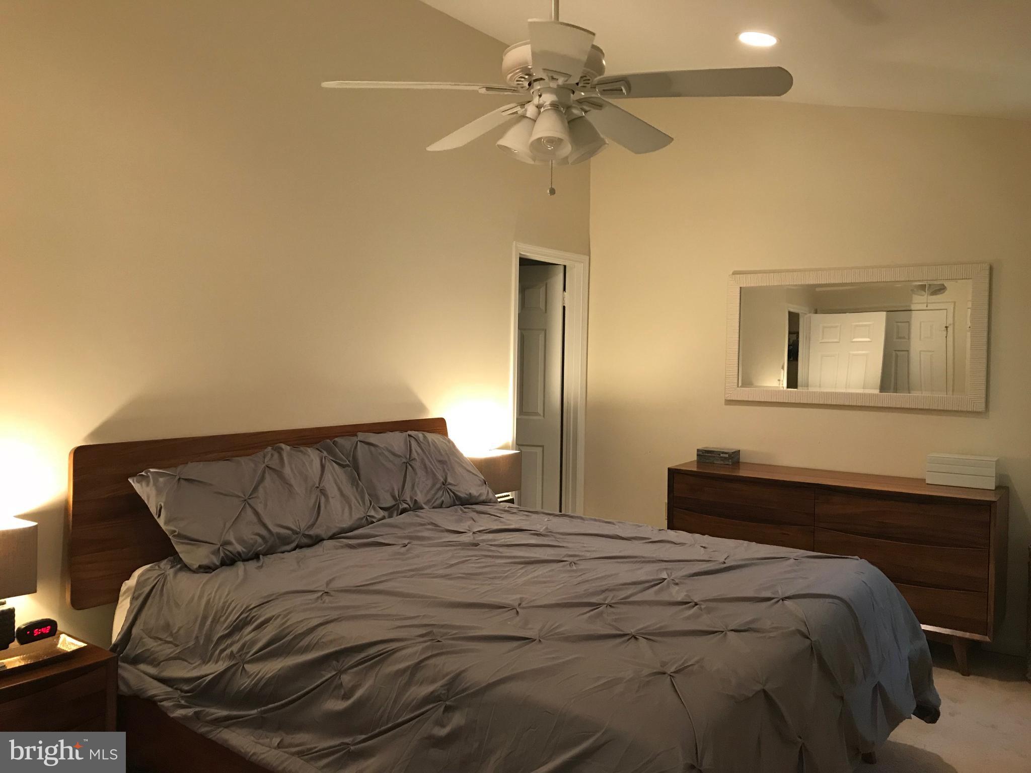 GROSVENOR PARK TOWNHOME CONDOMINIUMS - Residential Lease