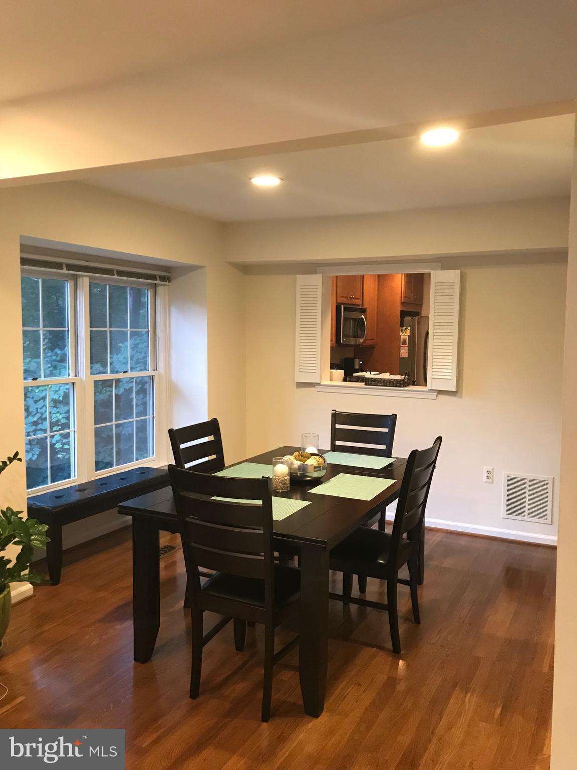 GROSVENOR PARK TOWNHOME CONDOMINIUMS - Residential Lease