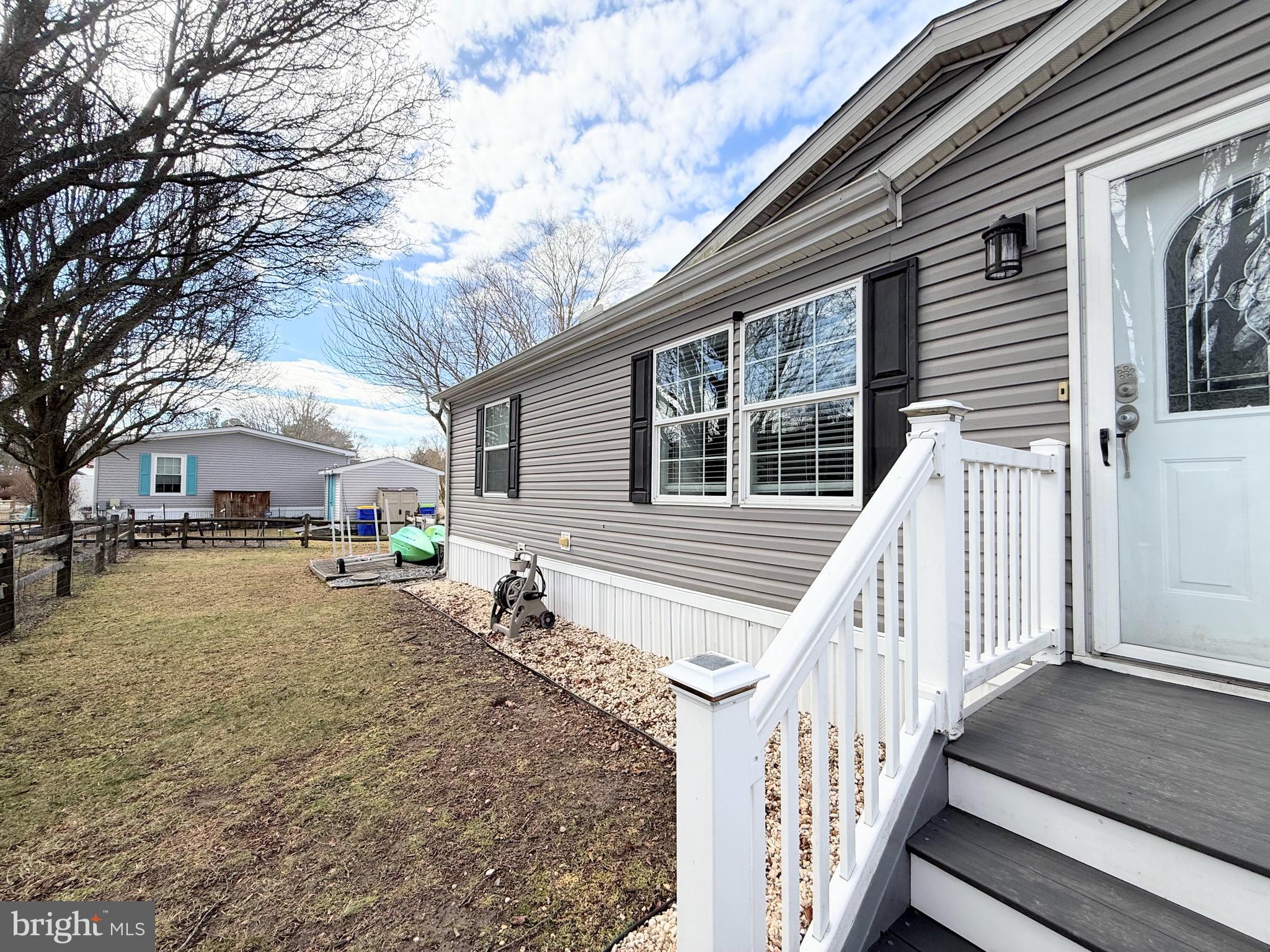 34488 EASY STREET E-810