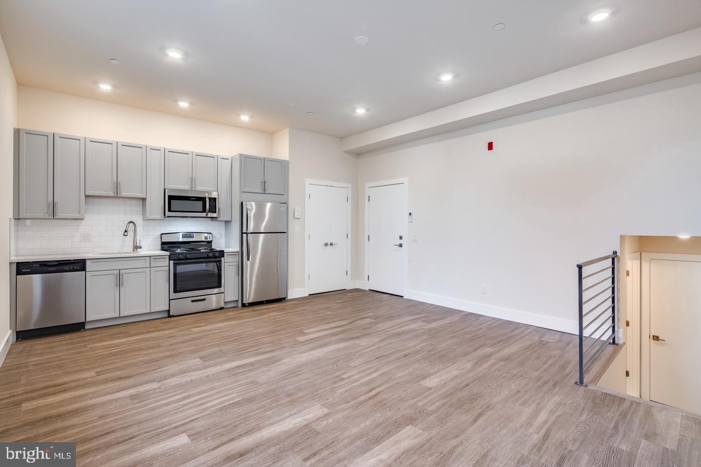 FISHTOWN - Residential Lease