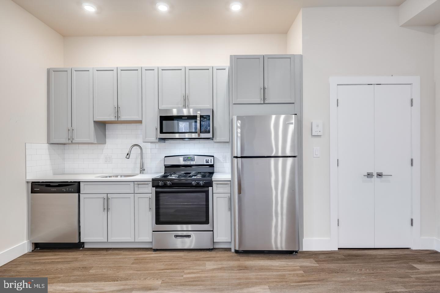 FISHTOWN - Residential Lease