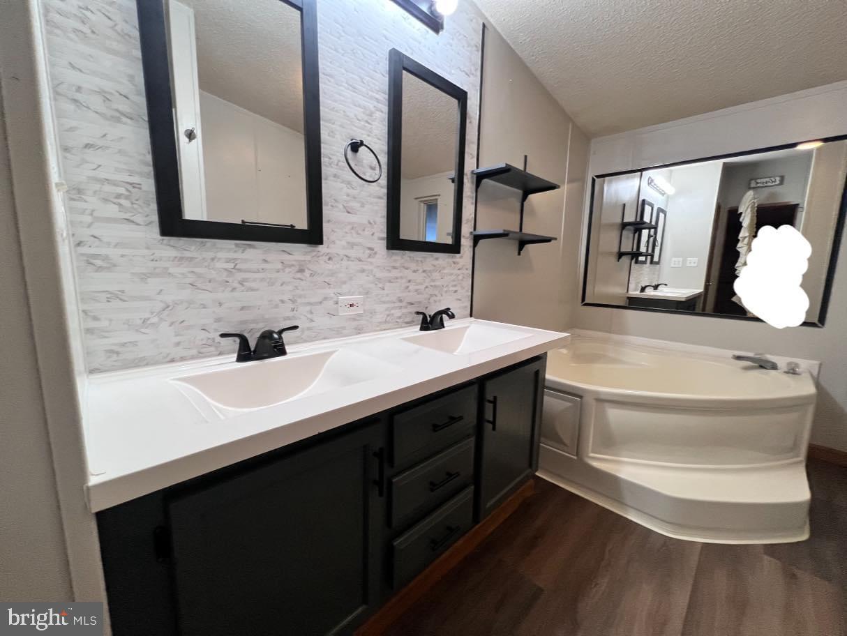 CABIN RUN DISTRICT - Residential