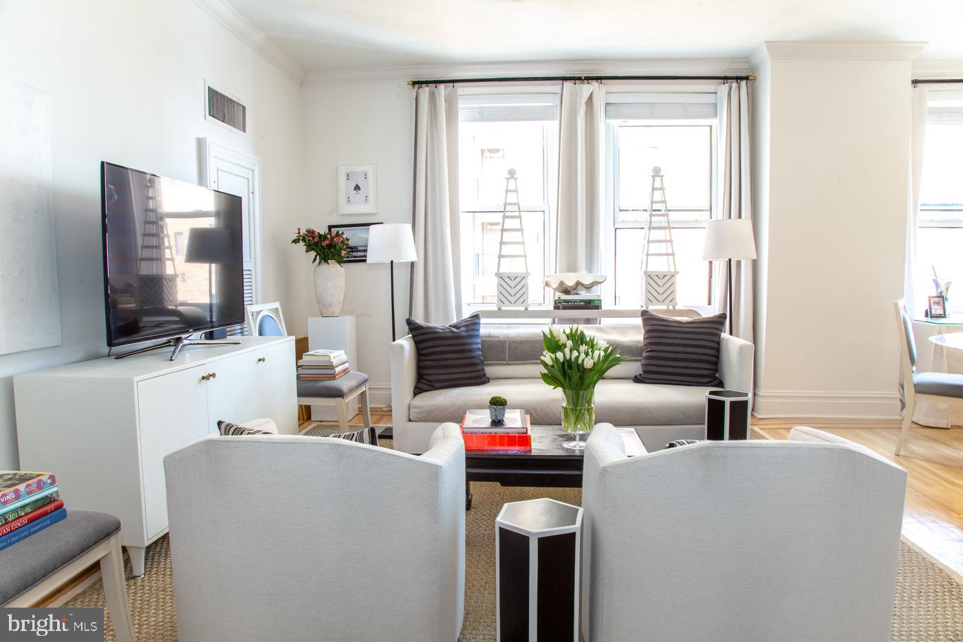 CENTER CITY - Residential Lease