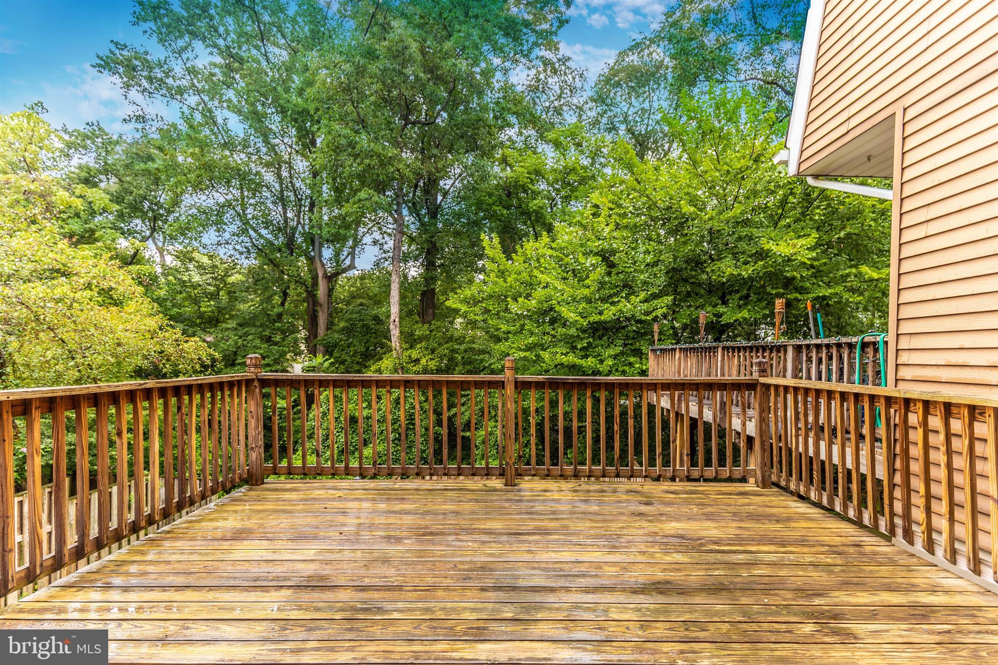 WAVERLY CONDOMINIUMS - Residential