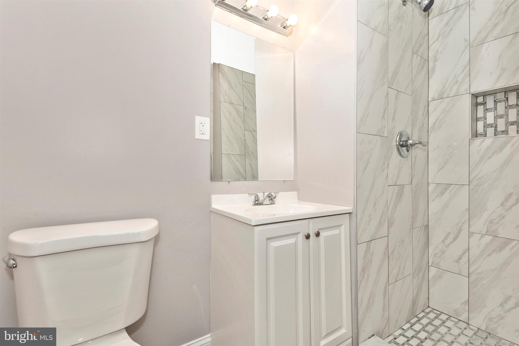 WAVERLY CONDOMINIUMS - Residential