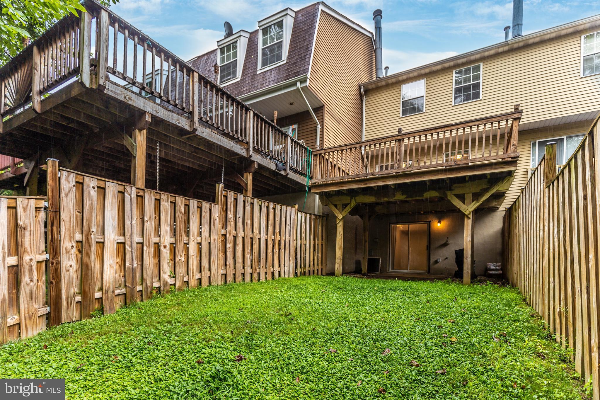 WAVERLY CONDOMINIUMS - Residential