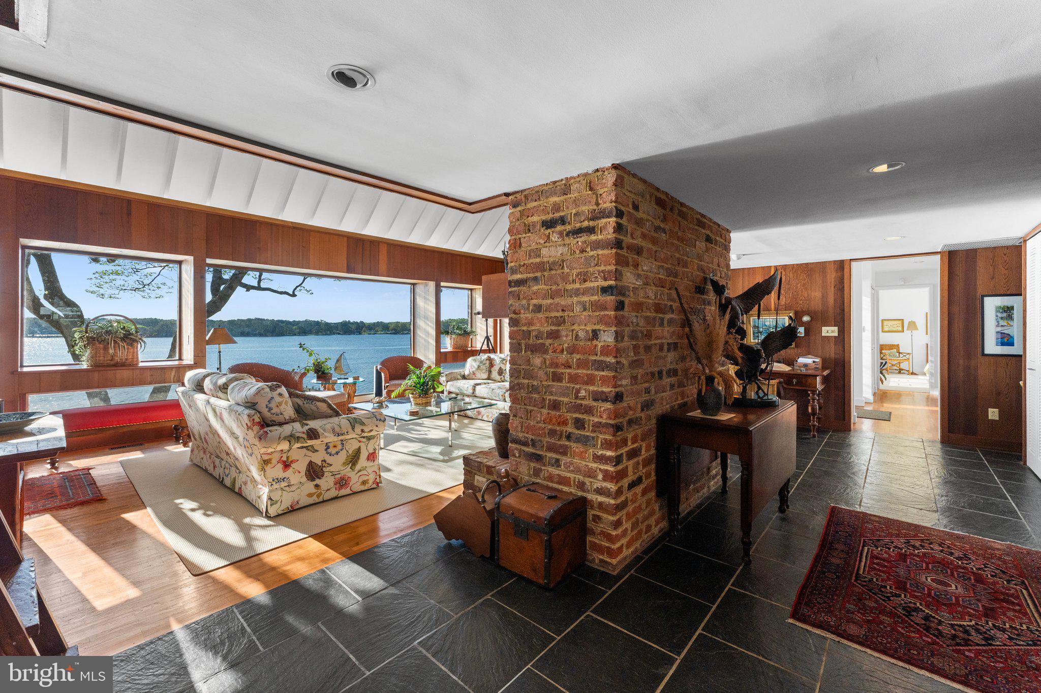 WILTON CREEK RD - Residential