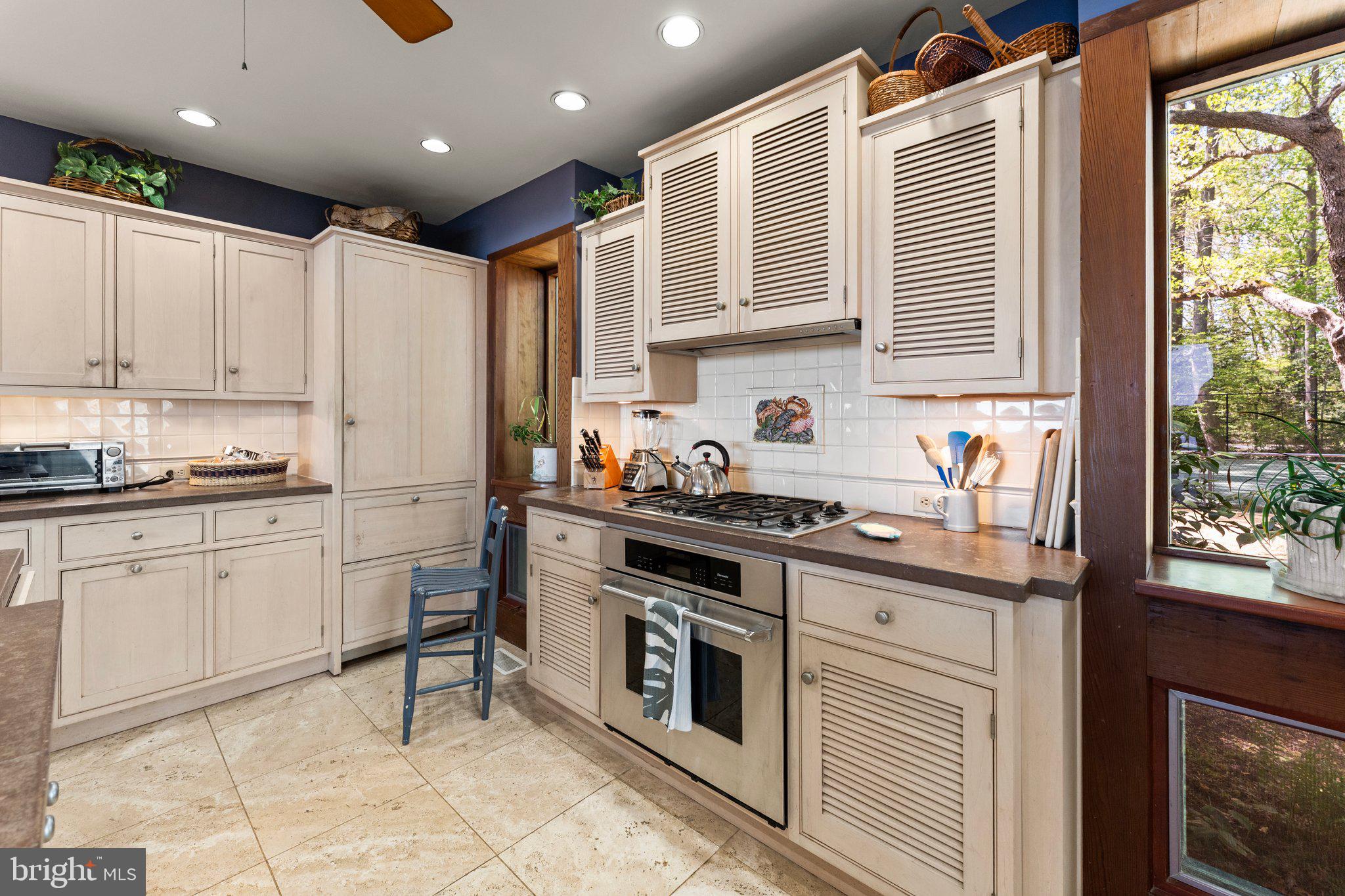 WILTON CREEK RD - Residential