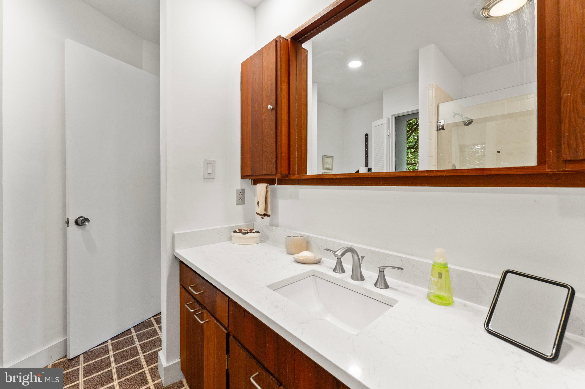 WILTON CREEK RD - Residential