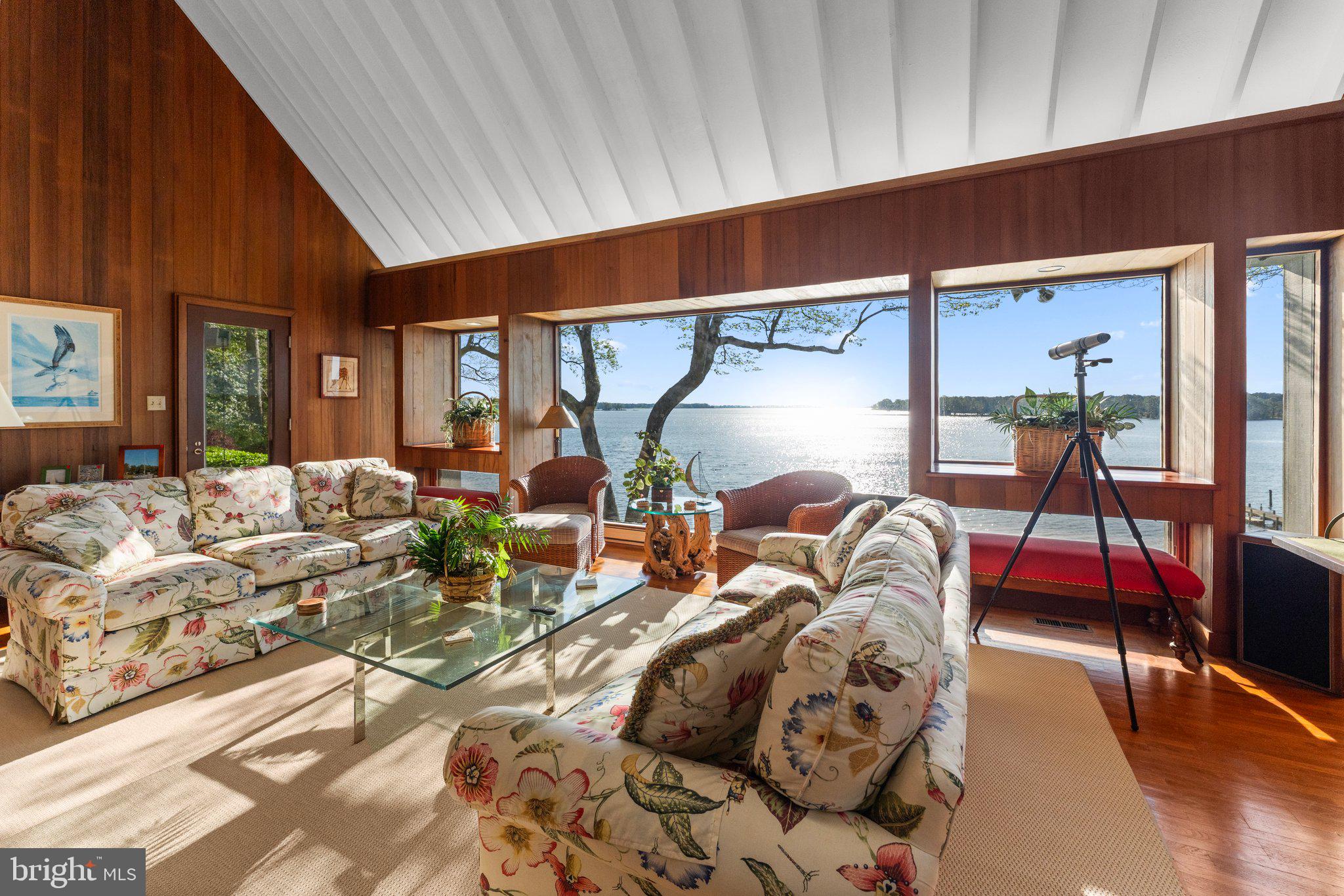 WILTON CREEK RD - Residential