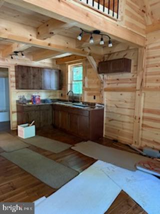 1373 JACKS MOUNTAIN ROAD