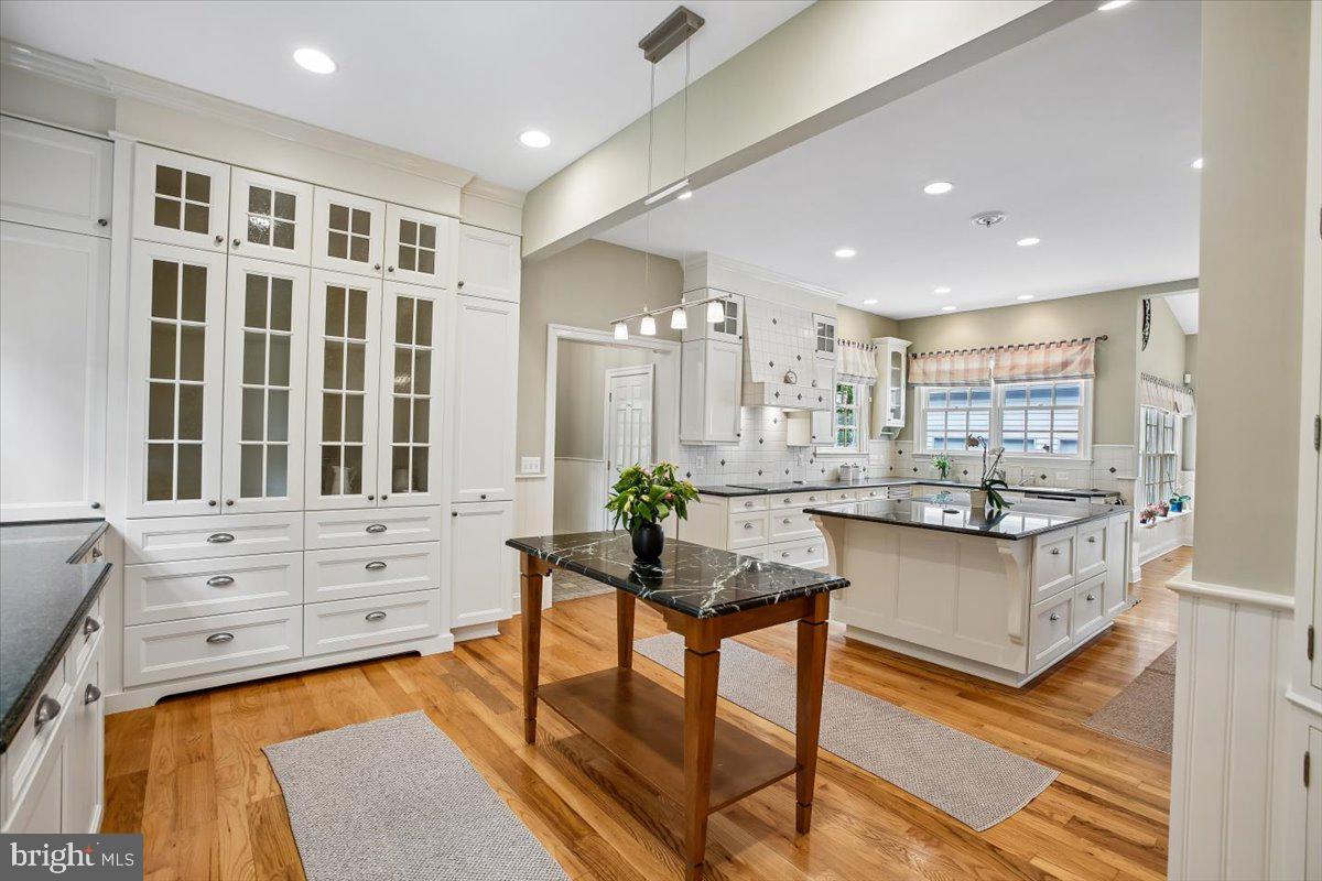 LANGLEY FOREST - Residential