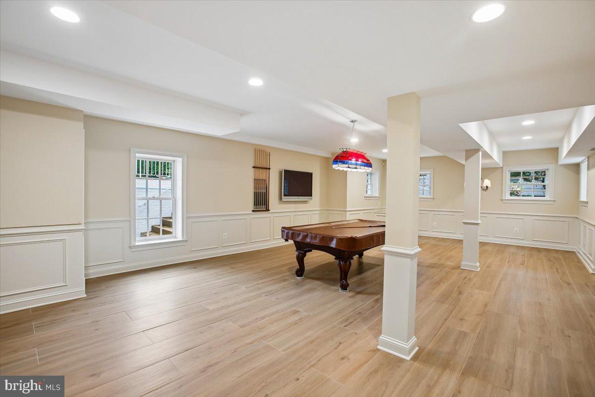 LANGLEY FOREST - Residential