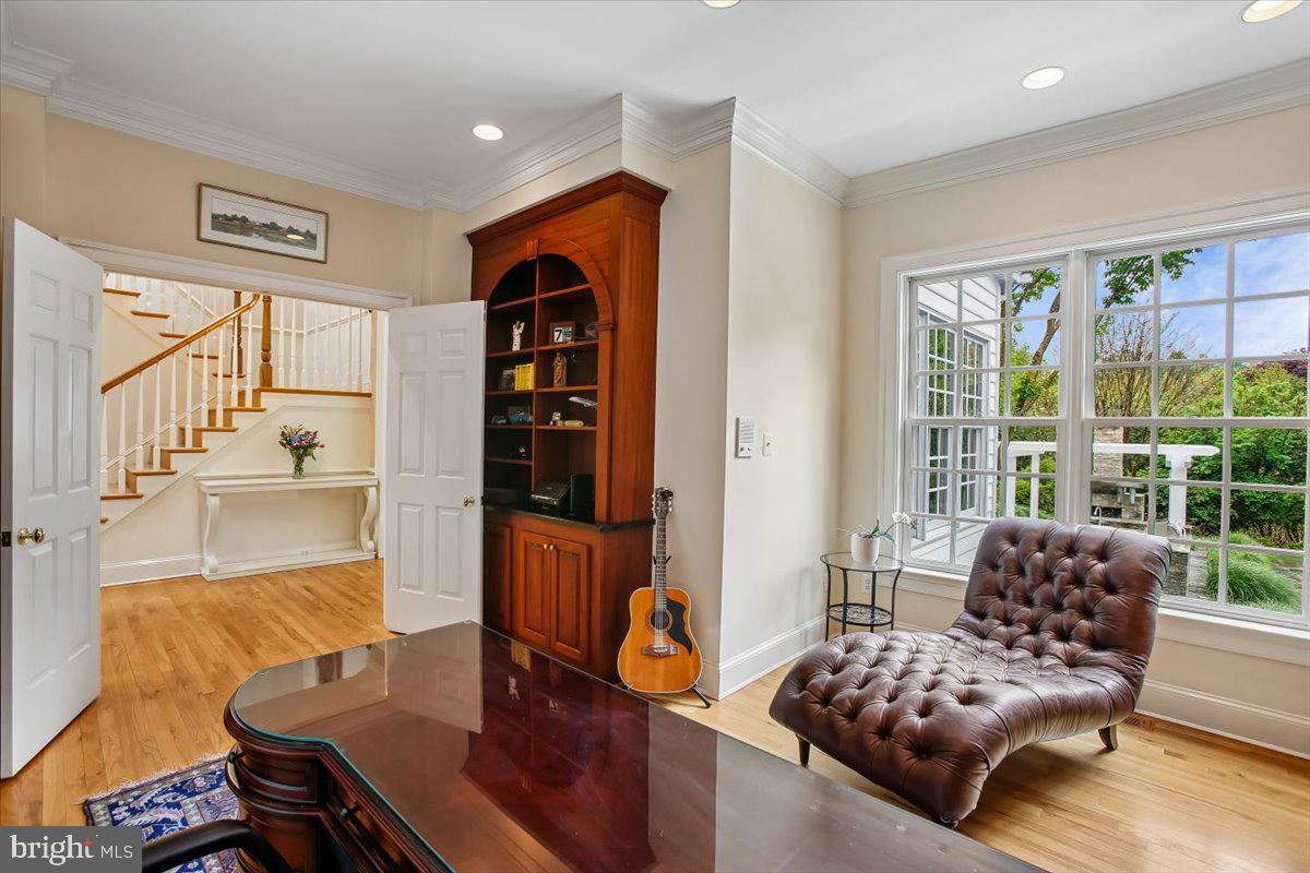 LANGLEY FOREST - Residential