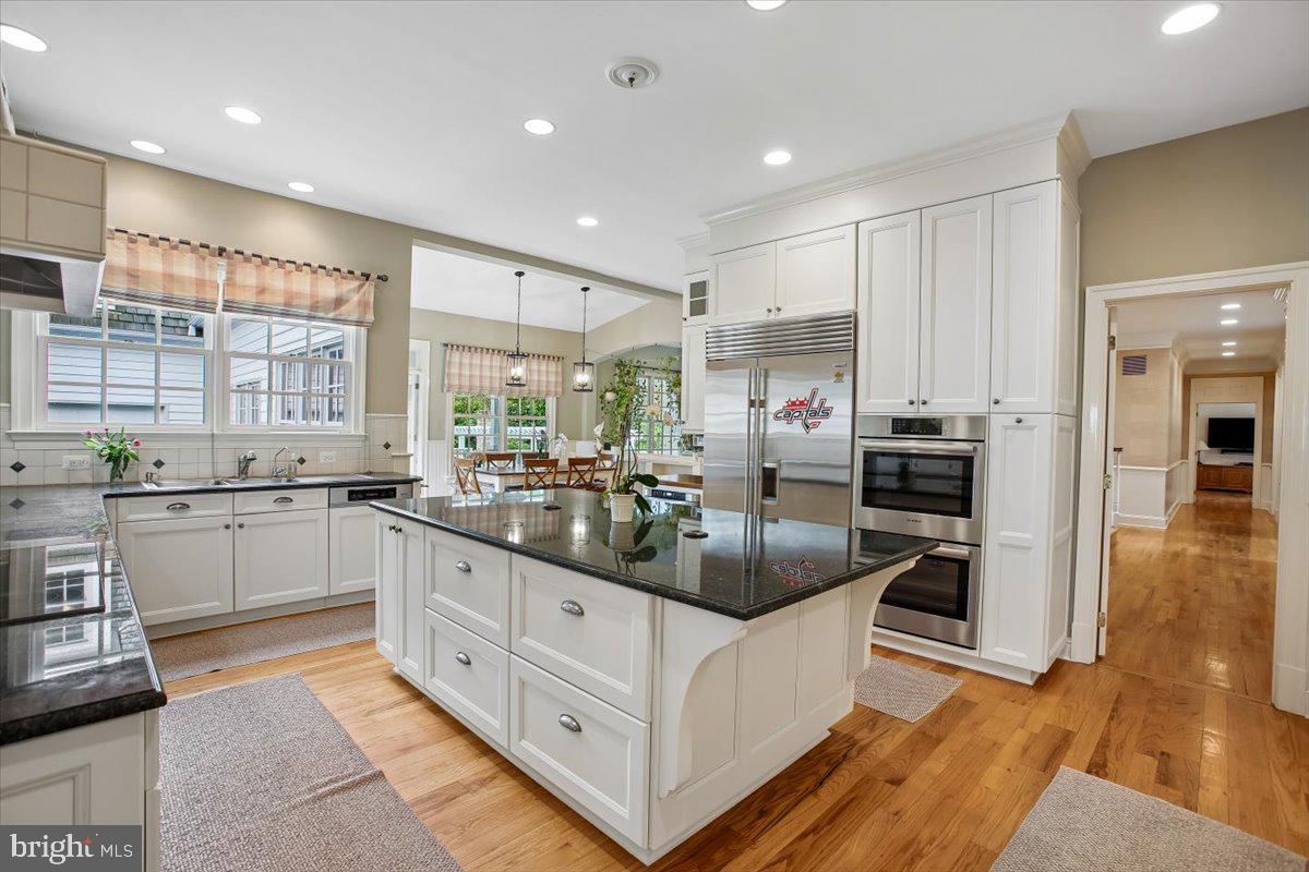 LANGLEY FOREST - Residential