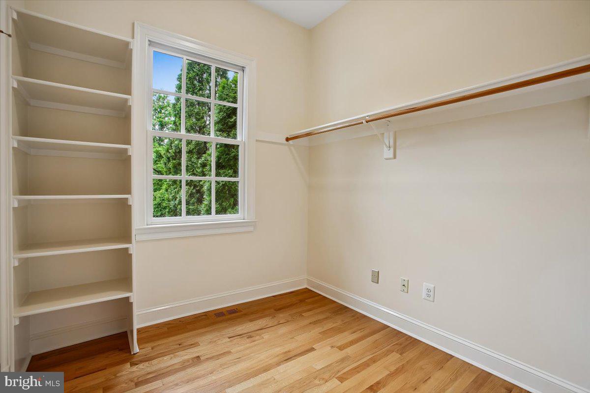 LANGLEY FOREST - Residential