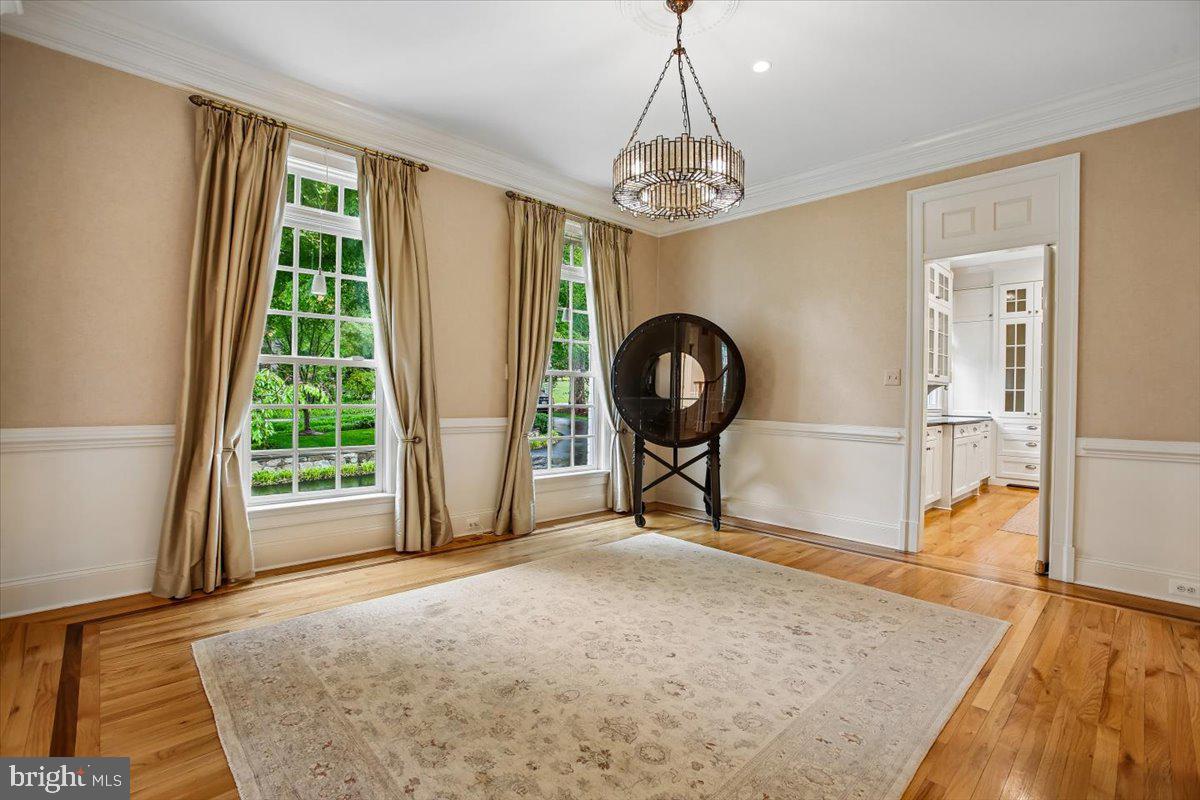 LANGLEY FOREST - Residential
