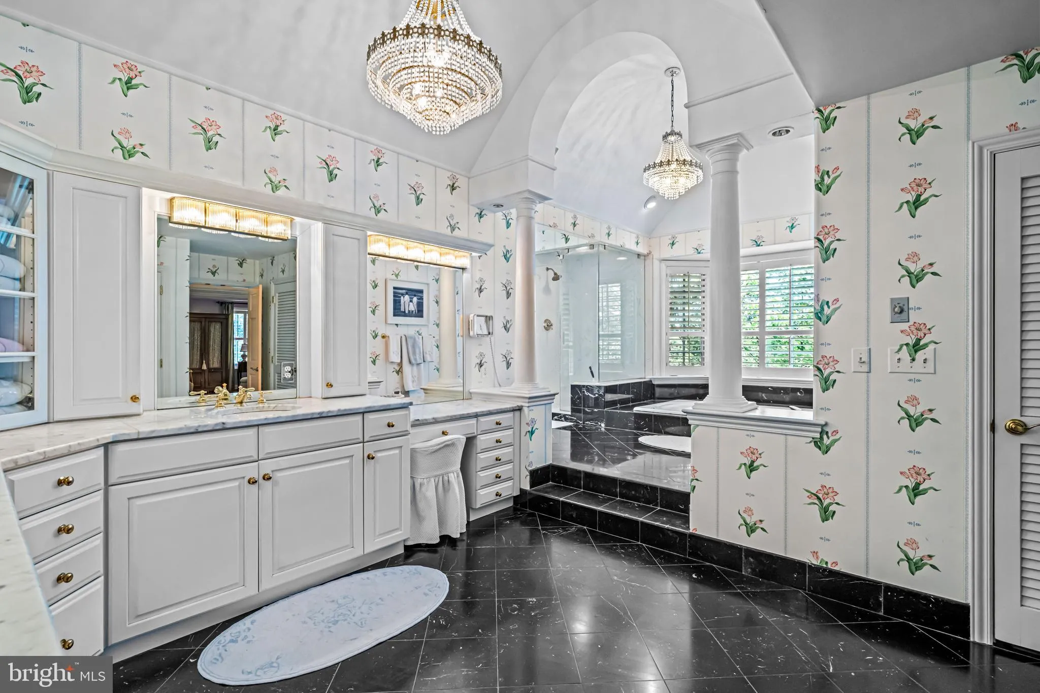 Berwyn, Pennsylvania 19312, United States, 6 Bedrooms Bedrooms, ,7 BathroomsBathrooms,Residential,Pending,140285