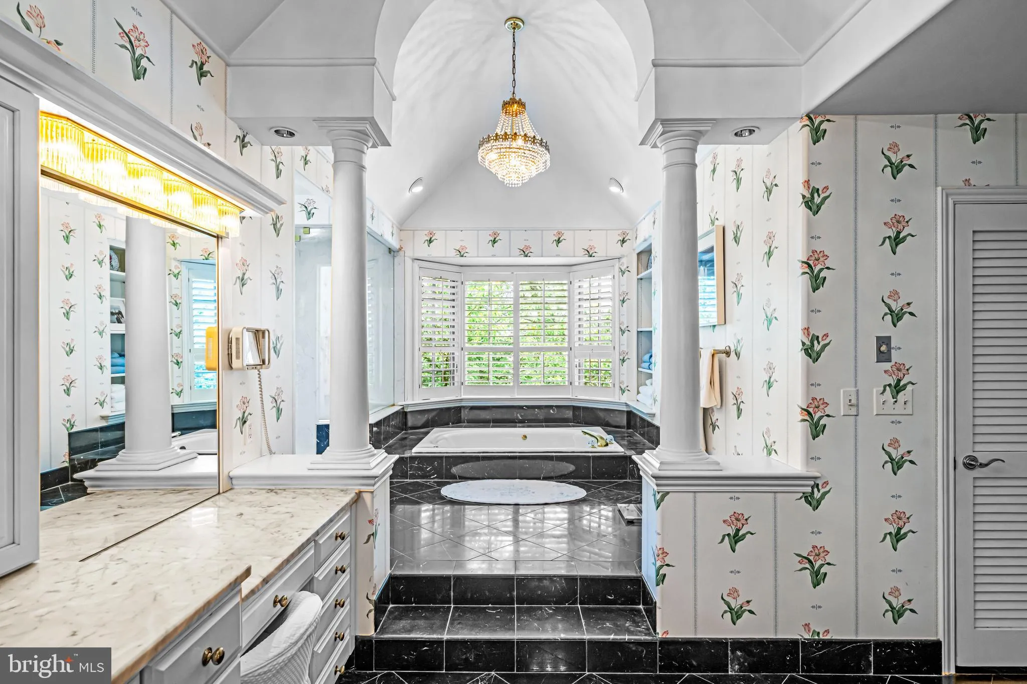 Berwyn, Pennsylvania 19312, United States, 6 Bedrooms Bedrooms, ,7 BathroomsBathrooms,Residential,Pending,140285