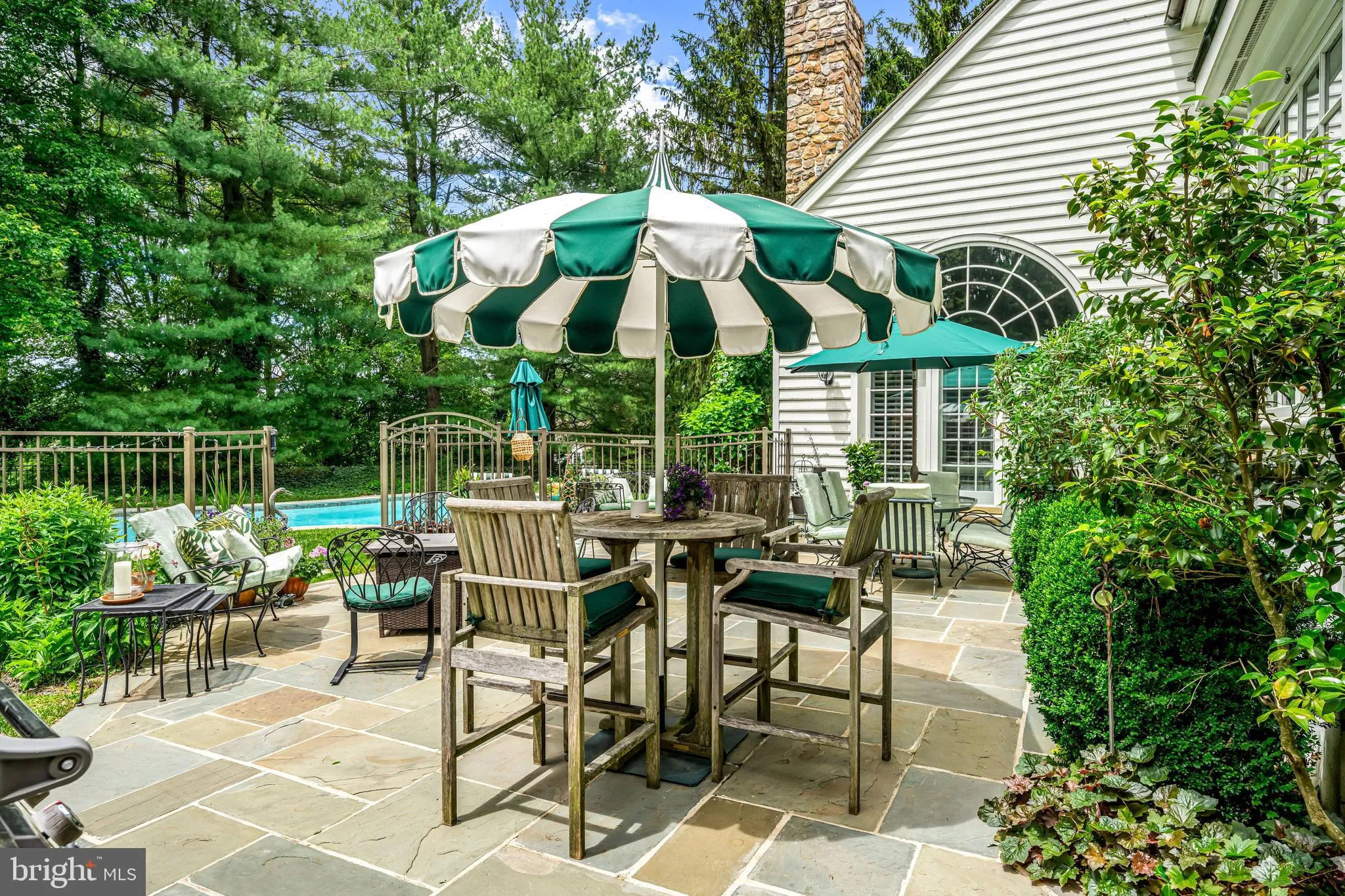 Berwyn, Pennsylvania 19312, United States, 6 Bedrooms Bedrooms, ,7 BathroomsBathrooms,Residential,Pending,140285