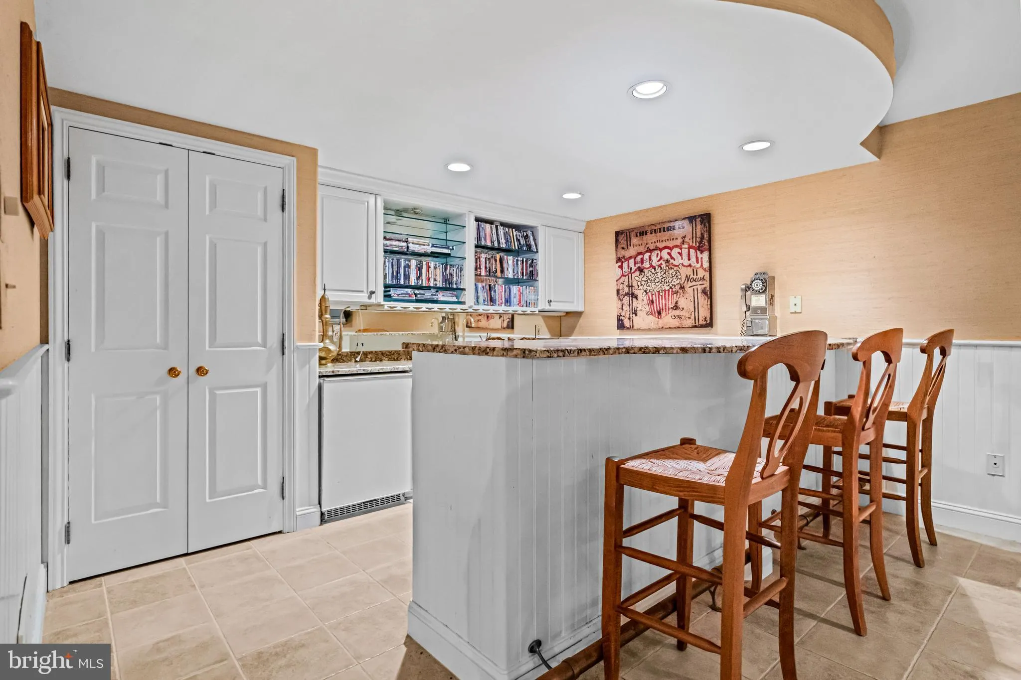 Berwyn, Pennsylvania 19312, United States, 6 Bedrooms Bedrooms, ,7 BathroomsBathrooms,Residential,Pending,140285