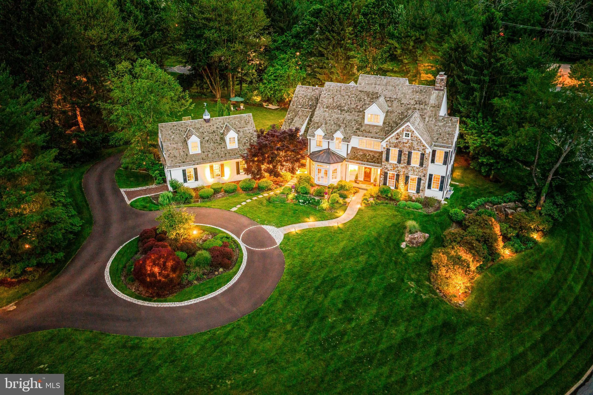 Berwyn, Pennsylvania 19312, United States, 6 Bedrooms Bedrooms, ,7 BathroomsBathrooms,Residential,Pending,140285